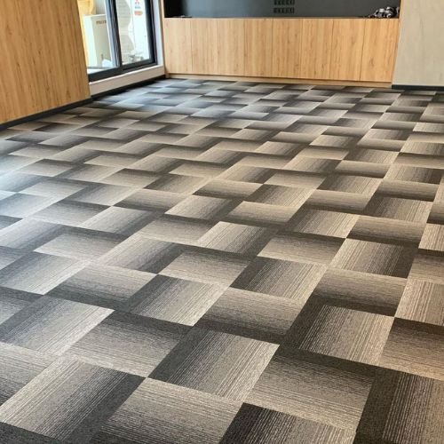 Supply Cost-effective Carpet Tiles In Dubai
