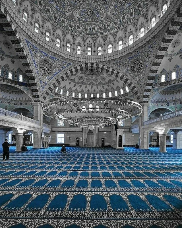 mosque carpet supplier in Dubai